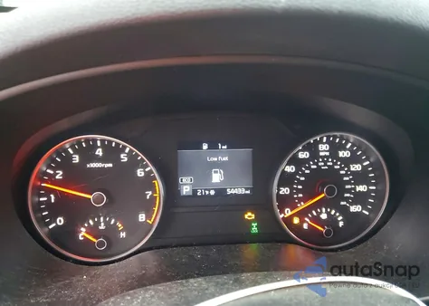 2021 Kia Sportage Lx z USA, uszkodzony, nr VIN KNDPMCAC6M7906017